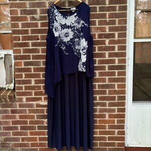 Avenue Studio NWT Sleeveless Bronwyn Floral Print Navy Maxi Dress Size 30/32